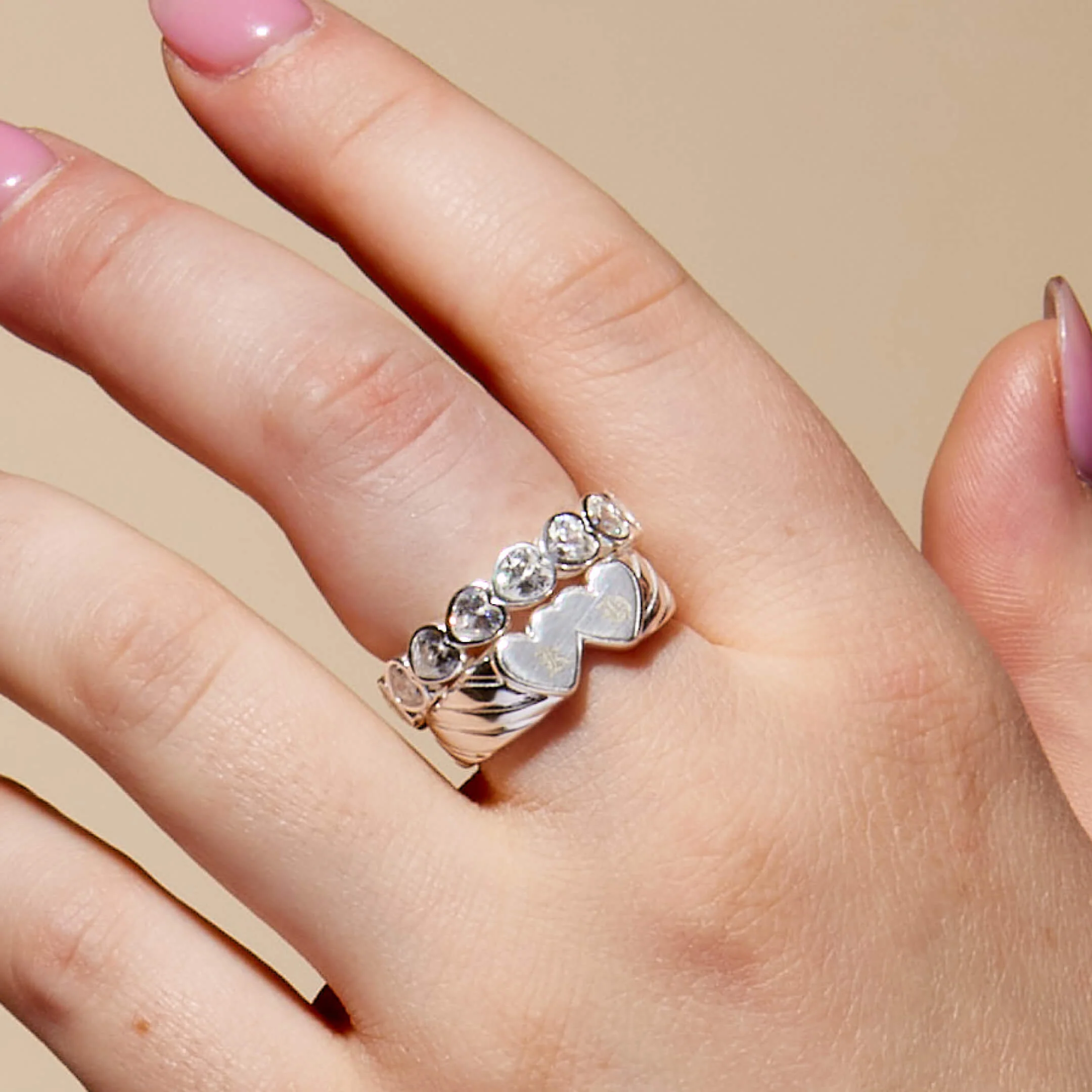 Silver Double Heart Signet Engravable Ring - Image 3