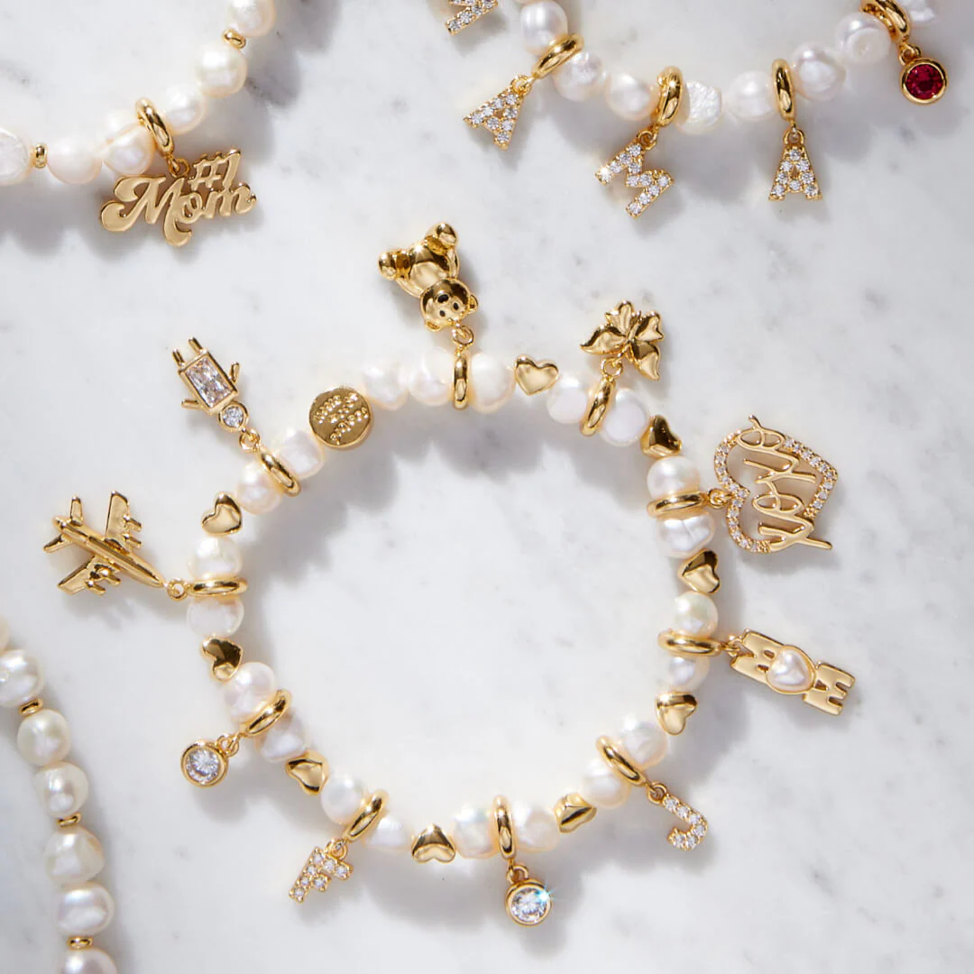 White Hearts by the Pearl Bracelet Base - Image 3